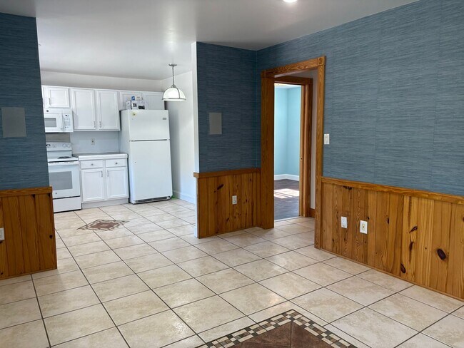 Building Photo - 2 Bedroom 2 Bath Home in Kill Devil Hills