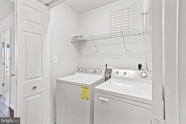 Building Photo - 12030 Kemps Landing Cir