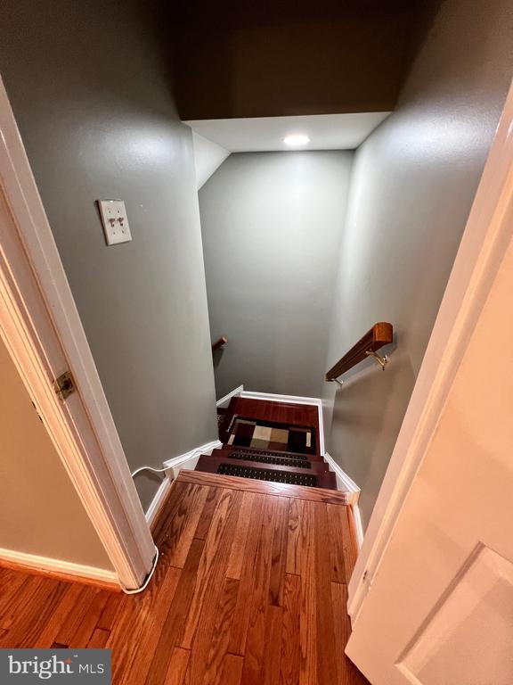 Building Photo - 7783 Black Horse Ct