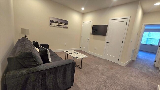 Building Photo - 17340 Blessing Dr