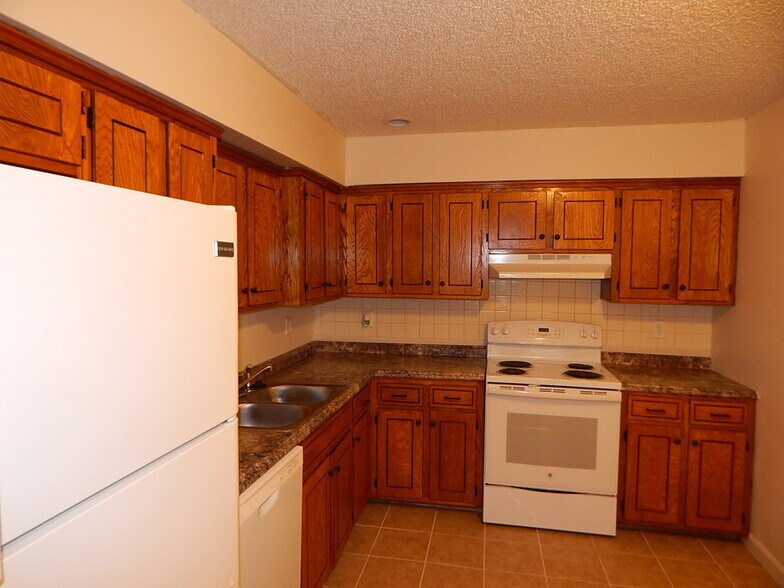 Building Photo - 3624 29th SW Ter