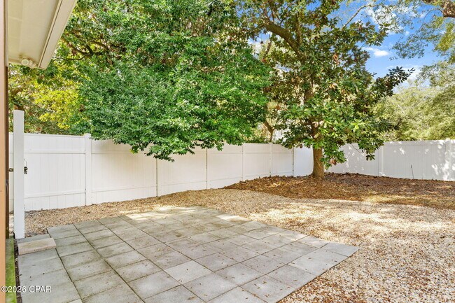 Building Photo - 3816 Mariner Dr