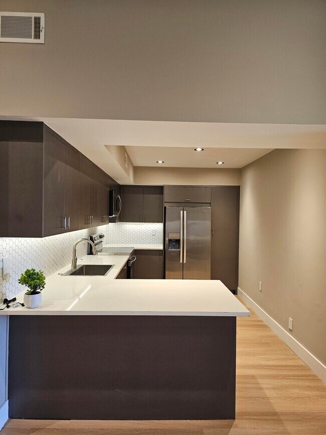 Building Photo - 3190 Leewood Terrace