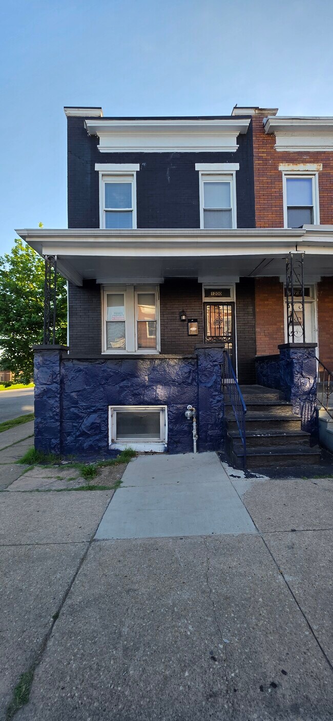 Building Photo - 1200 N Potomac St