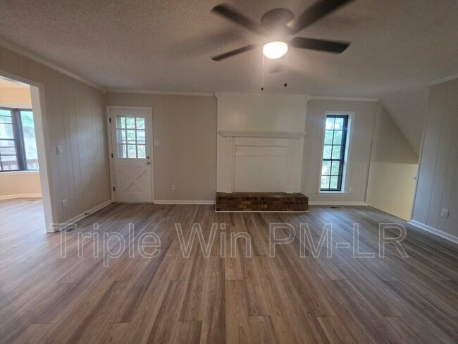 Building Photo - 12320 Shawnee Forest Dr