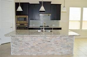 Building Photo - 704 Garner Park Dr