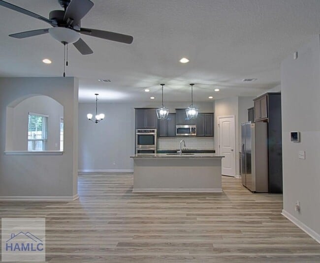 Building Photo - 39 Herty Ln
