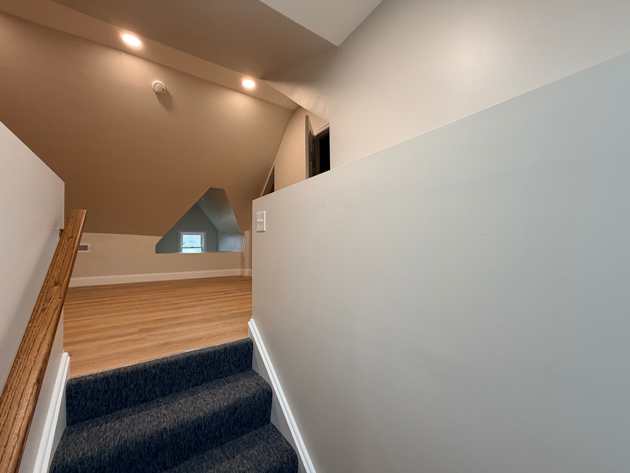 Bedroom 3/Finished Attic - 3 E Overlea Ave