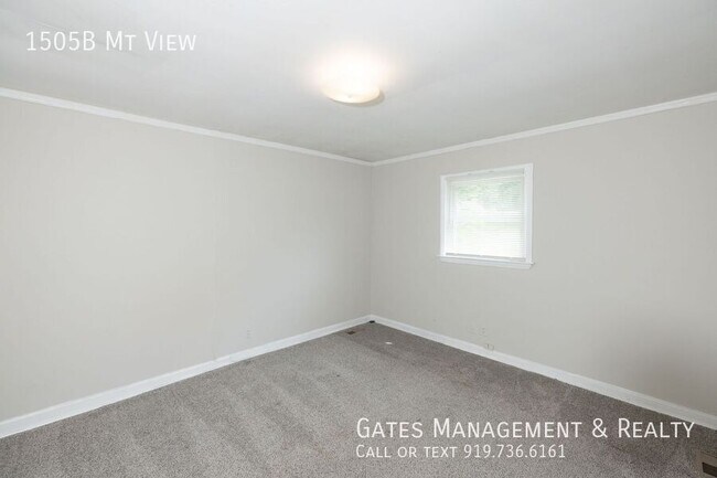 Building Photo - 1505B Mt View-