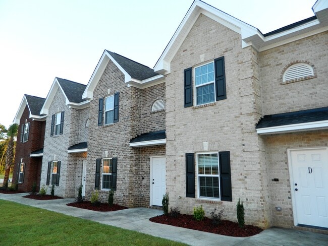 Primary Photo - 1177 Waxwing Dr