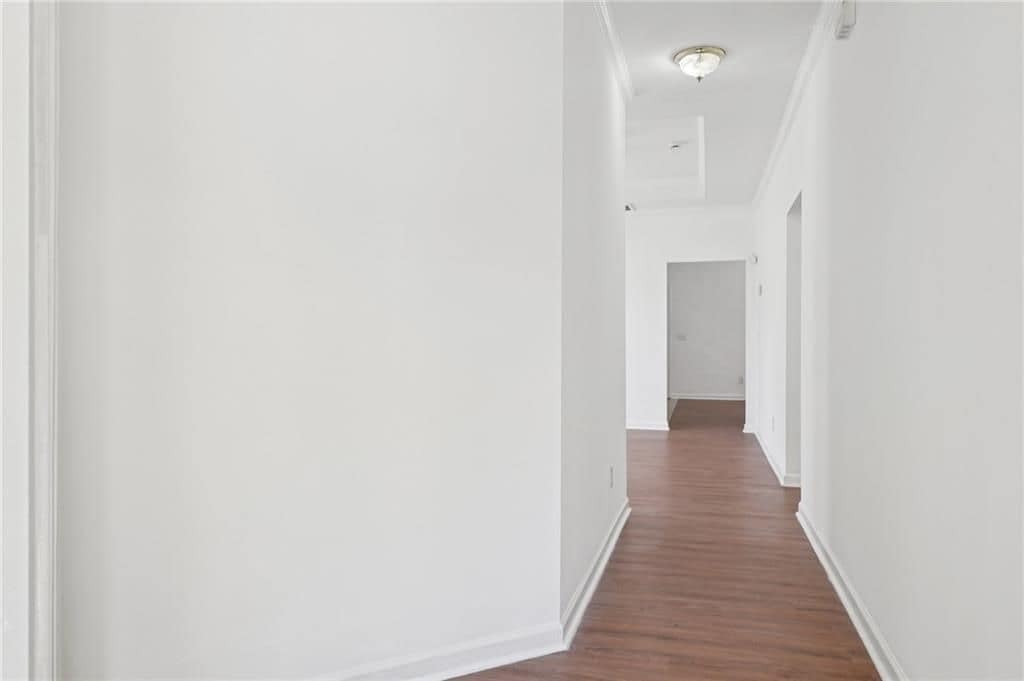 Building Photo - 2596 Bates St SE