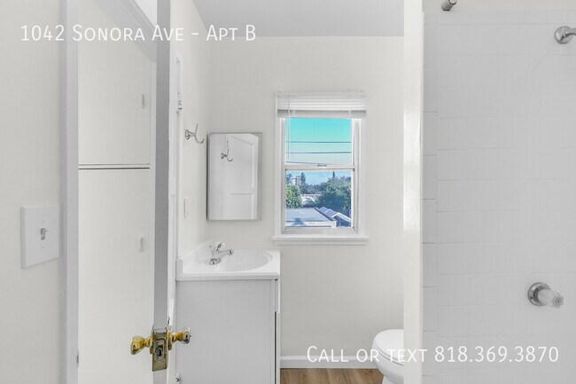 Building Photo - 1042 Sonora Ave