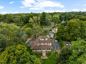 Building Photo - 2750 Whitney Ave