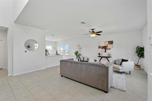 Building Photo - 9713 Grapevine Leaf Dr