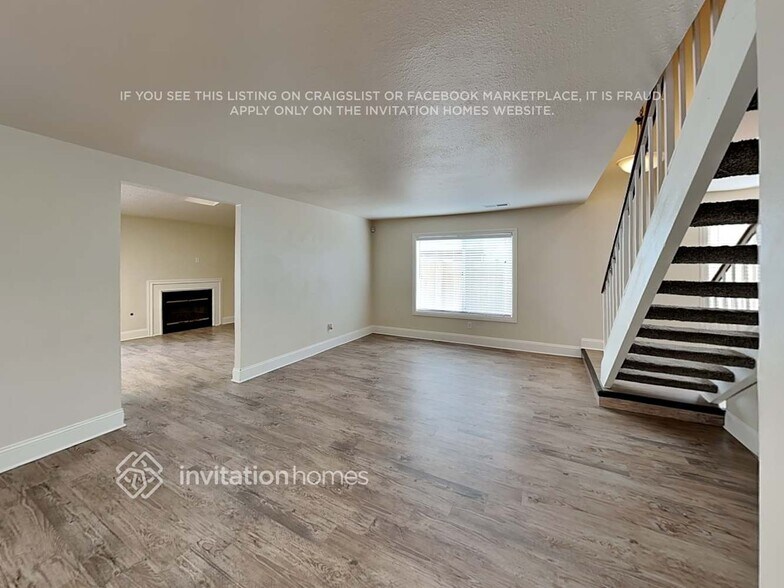 Building Photo - 20159 Gilbert Dr