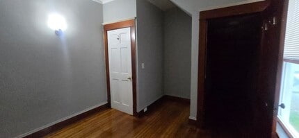 Building Photo - 222 Ontario St