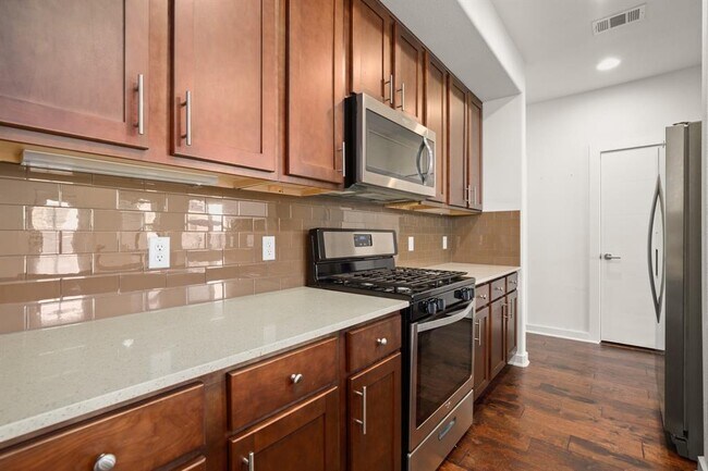 Building Photo - 8904 Parker Ranch Cir