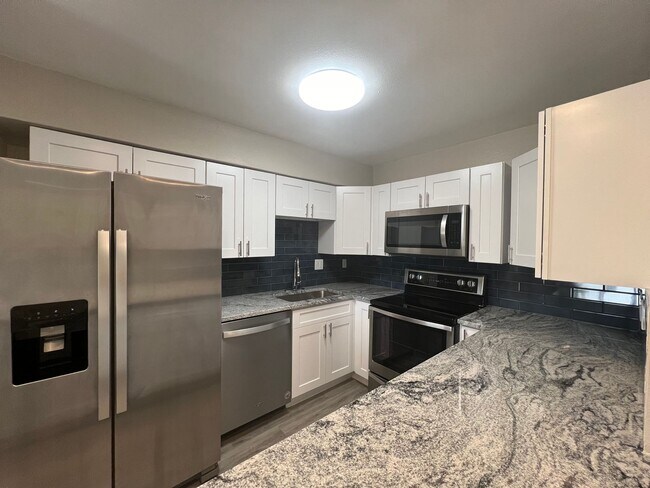 Primary Photo - Spacious 2-Bed, 2-Bath Condo in Desirable ...
