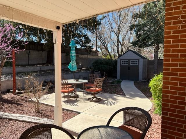 Building Photo - 2408 Cutler Ave NE