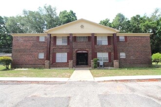 Building Photo - 10151 Guidy Ln