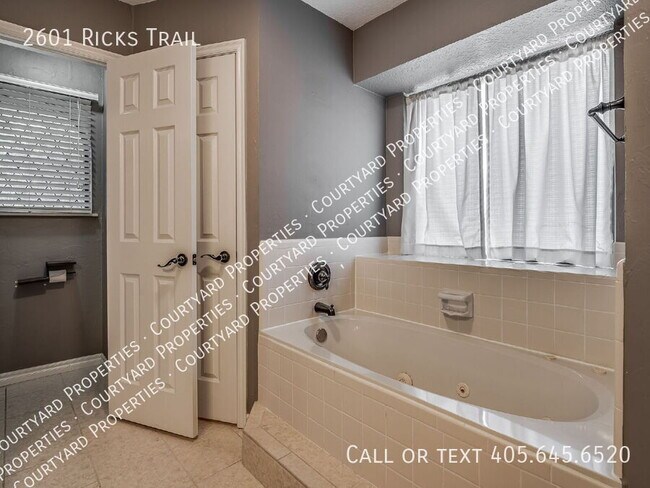 Building Photo - 2601 Ricks Trail