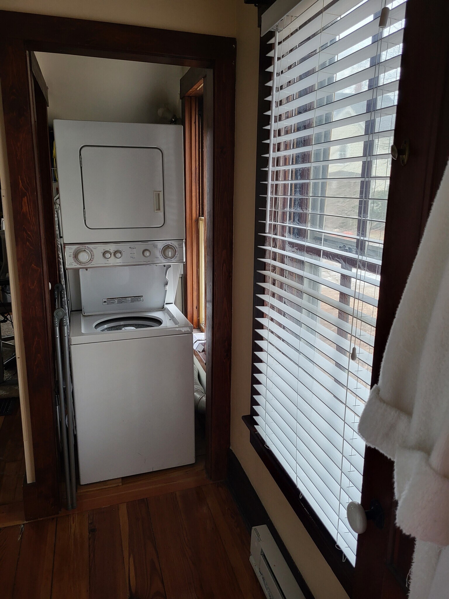 Building Photo - 25 Beech St