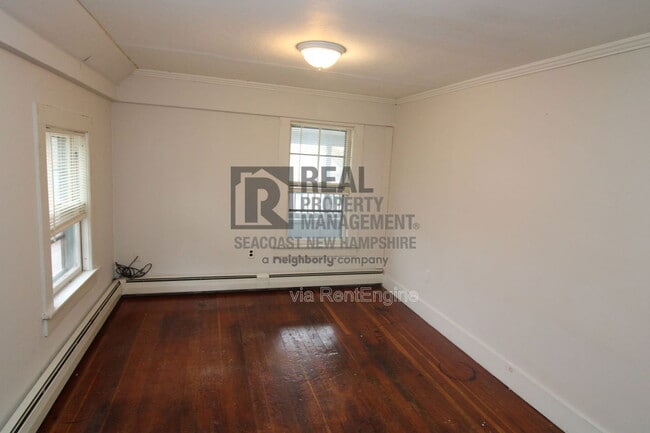 Building Photo - 6 Smith Ct