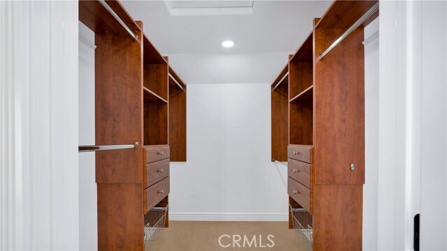 Building Photo - 431 Iris Ave
