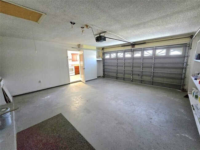 Building Photo - 9 Colrain Way