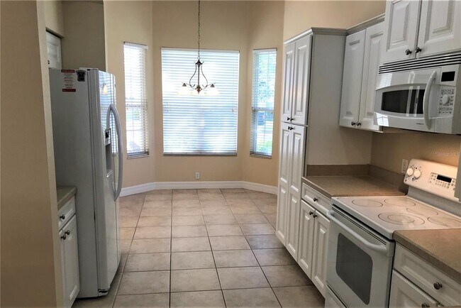 Building Photo - 1835 Rocky Pointe Dr
