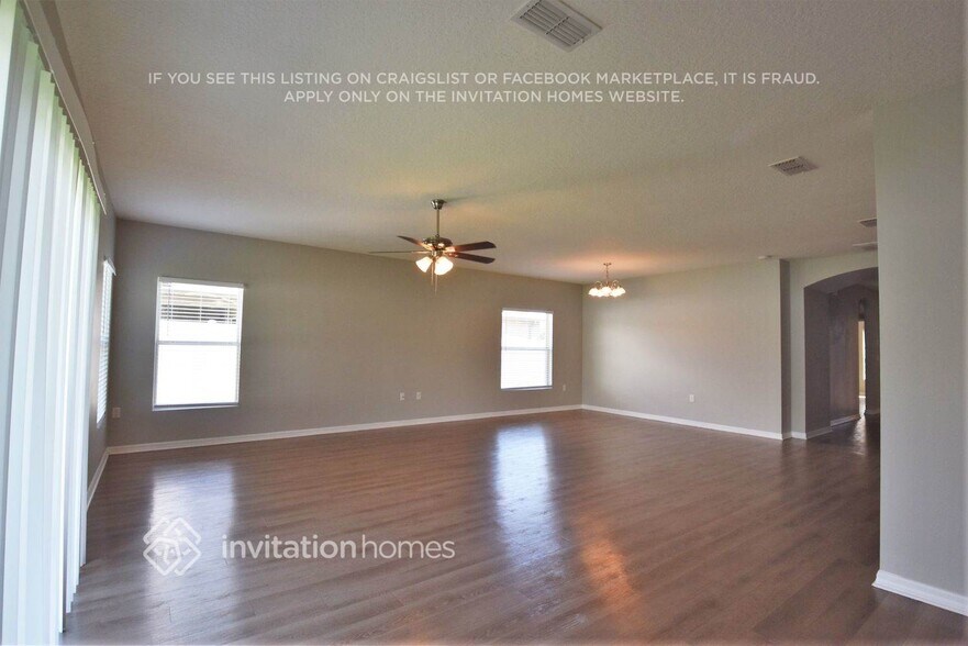 Building Photo - 3131 Queen Alexandria Dr