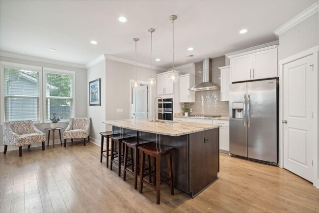 Building Photo - Impressive home in Oakfield loaded with up...