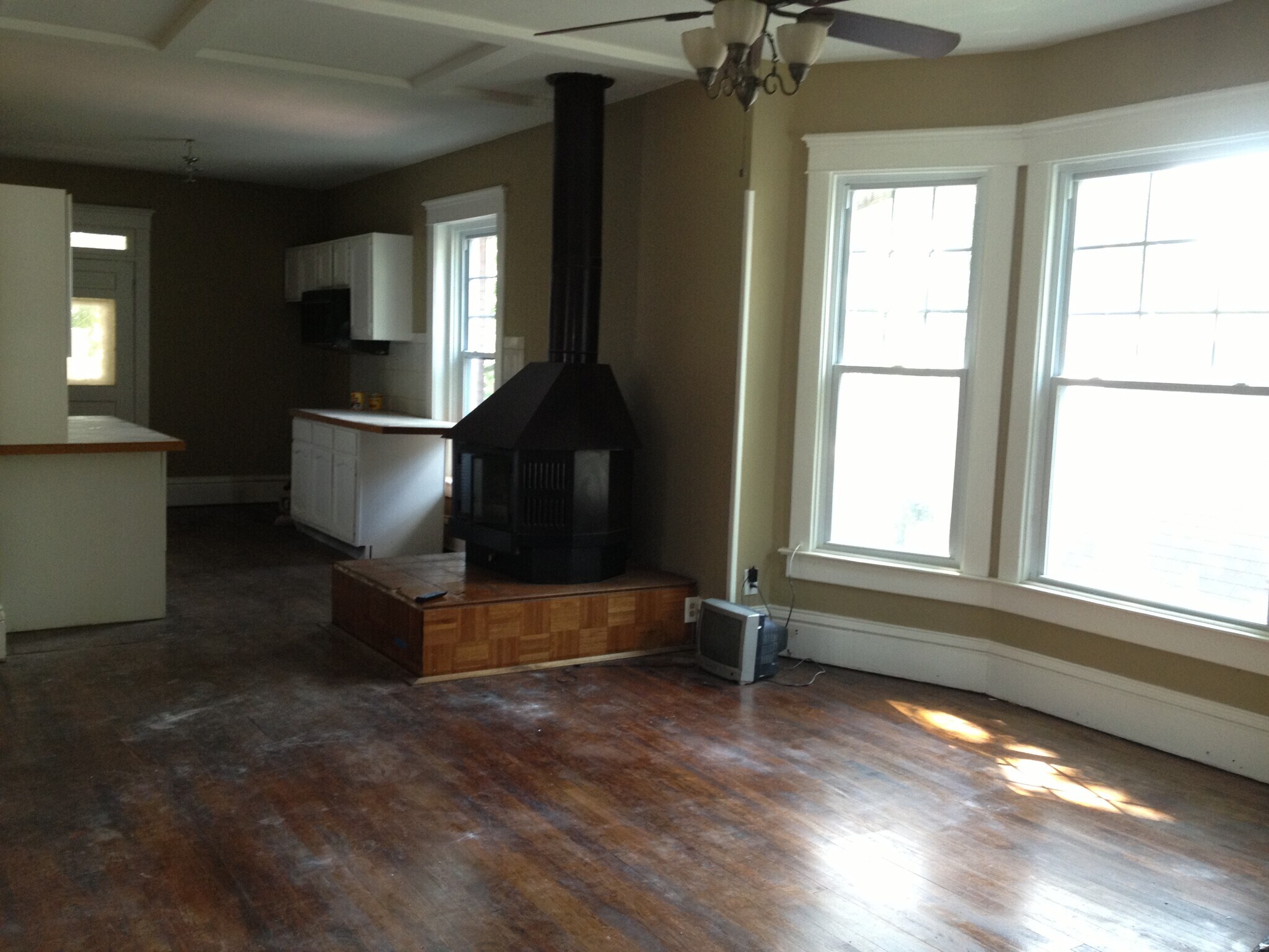 Building Photo - 4307 Walnut St