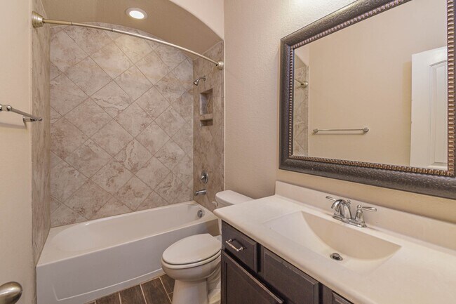 Building Photo - 14149 Isle Royal Ln