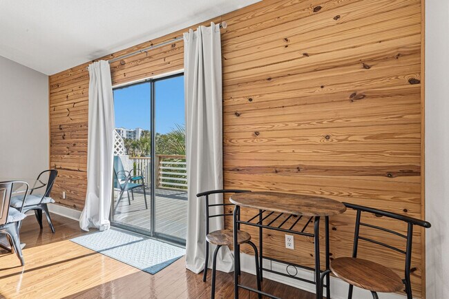 Building Photo - 16 Gulf Breeze Ct