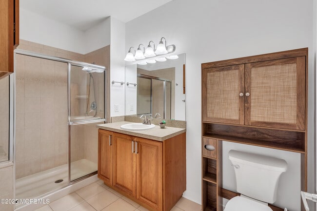 Building Photo - 516 Sophee Ln