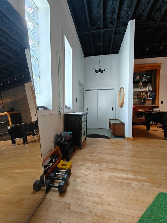 Building Photo - BEAUTIFUL 3BD/3BTH single family home for rent!