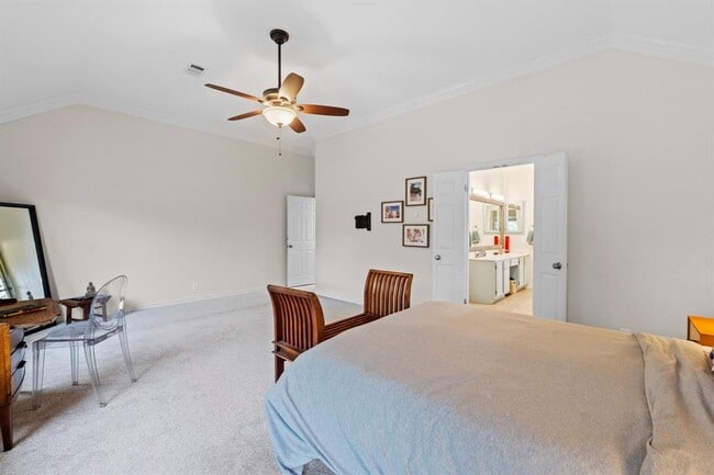 Building Photo - 6300 Needham Ln