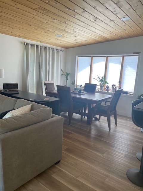 Building Photo - 3207 15th Ave S