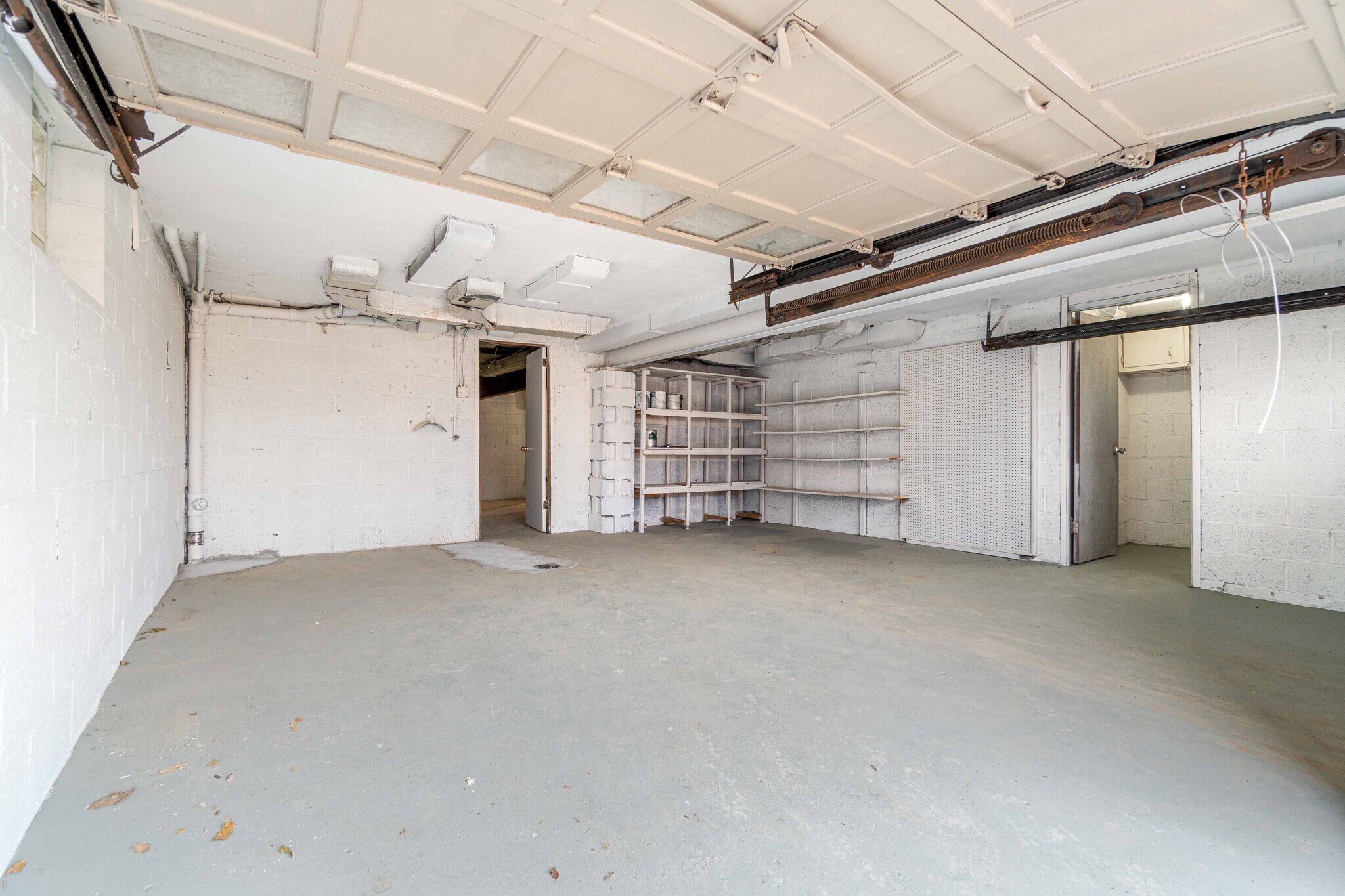 Shared Garage Stall - 6569 Rosemoor St