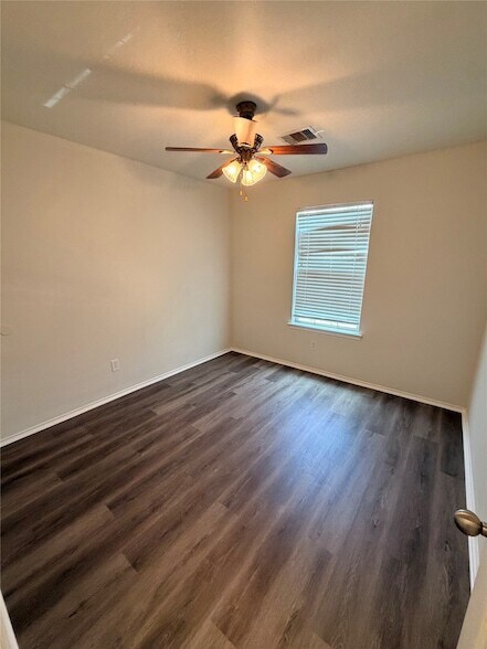 Building Photo - 7419 Morgan Ranch Tr