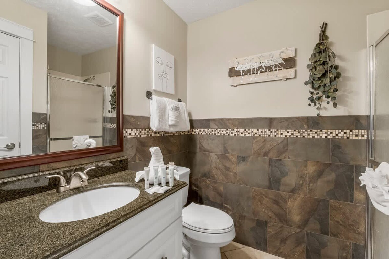 Building Photo - 7405A Beach Dr