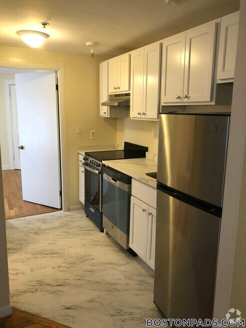 Building Photo - 106 Queensberry St