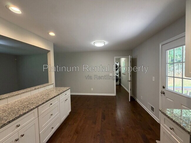 Building Photo - 3016 Butler Creek Rd NW