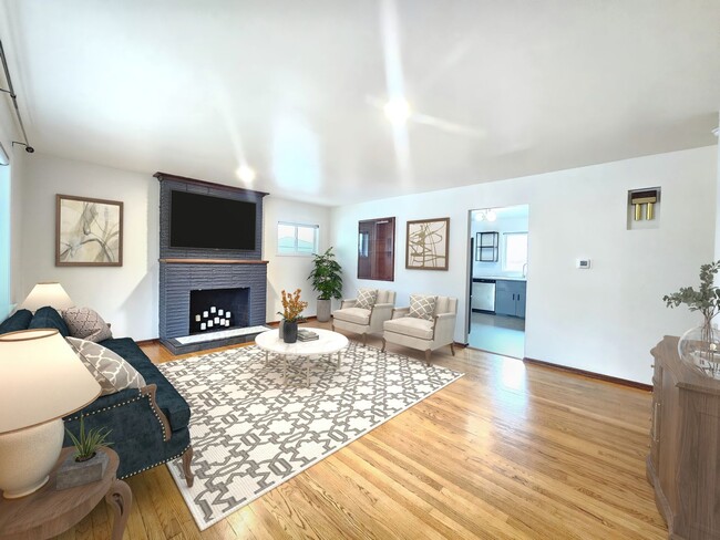 Building Photo - $2,150 - 3 Bed / 2 Bath Rancher Home in Perry District