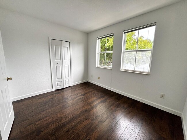 Building Photo - 15503 SW 40th St