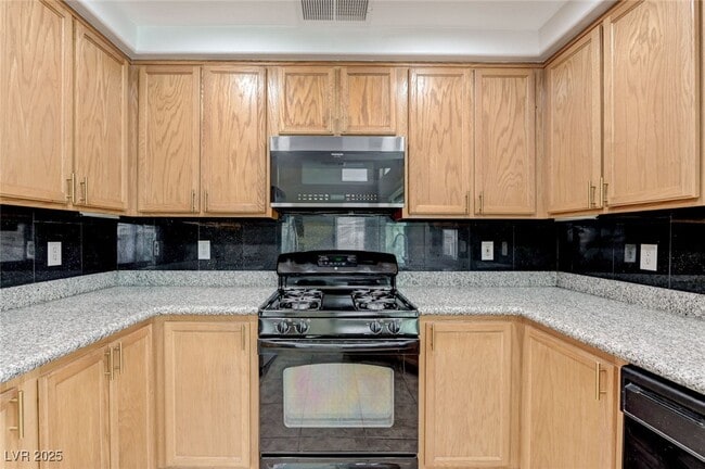 Building Photo - 10204 Lemon Thyme St