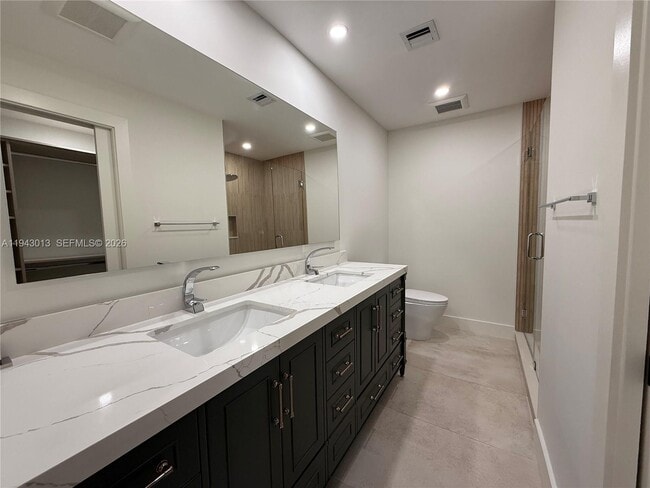 Building Photo - 9208 SW 132nd St