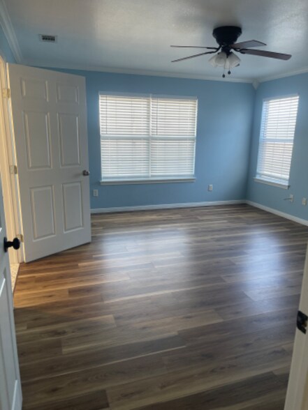 Building Photo - 3656 FM 2657