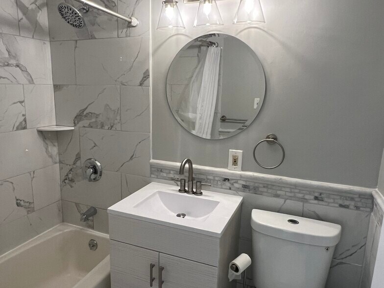 Building Photo - 1200 Marlton Pike E